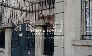Casa como Terreno en Venta en Roma Norte