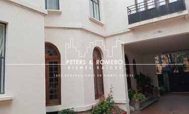 Casa como Terreno en Venta en Roma Norte