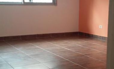 IDEAL INVERSION PROPIEDAD CON 2 DEPARTAMENTOS Y 2 LOCALES  - Monte Grande