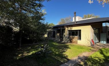 Casa en venta - 3 Dormitorios 2 Baños - Toay