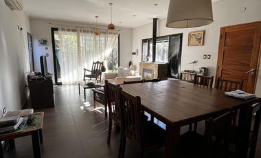 Casa en venta - 3 Dormitorios 2 Baños - Toay