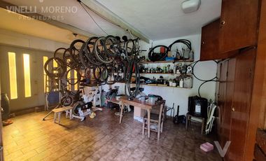 Casa en Bernal ideal emprendimiento inmobiliario o comercial