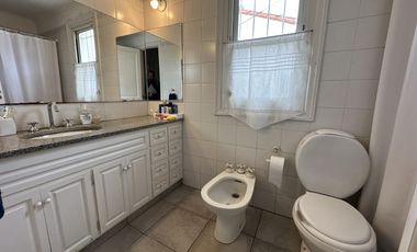 ALQUILER 24 MESES | CHALET ESTILO INGLES EN BARRIO LOS TRONCOS