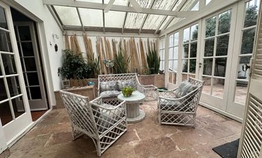 ALQUILER 24 MESES | CHALET ESTILO INGLES EN BARRIO LOS TRONCOS