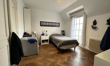 ALQUILER 24 MESES | CHALET ESTILO INGLES EN BARRIO LOS TRONCOS