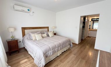 Hermosa casa de 3 dormitorios   dependencia en barrio privado Álamos, Av. Perón al 1000, Yerba Buena