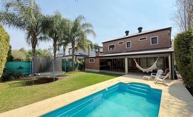 Hermosa casa de 3 dormitorios   dependencia en barrio privado Álamos, Av. Perón al 1000, Yerba Buena