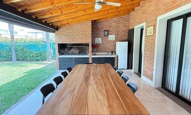 Hermosa casa de 3 dormitorios   dependencia en barrio privado Álamos, Av. Perón al 1000, Yerba Buena