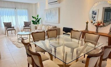 Hermosa casa de 3 dormitorios   dependencia en barrio privado Álamos, Av. Perón al 1000, Yerba Buena