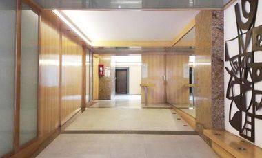 DPTO AMOBLADO DE CATEGORIA: EXCELENTE UBICACION / 1 DORM   BALCON