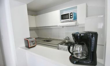 DPTO AMOBLADO DE CATEGORIA: EXCELENTE UBICACION / 1 DORM   BALCON