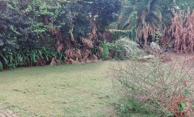 Casa en venta - 4 Dormitorios 2 Baños - Cocheras - 690Mts2 - Longchamps