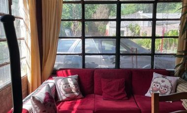 Casa en venta - 4 Dormitorios 2 Baños - Cocheras - 690Mts2 - Longchamps