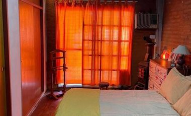 Casa en venta - 4 Dormitorios 2 Baños - Cocheras - 690Mts2 - Longchamps