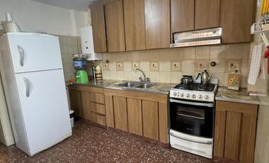 Venta casa 3 ambientes en Avellaneda