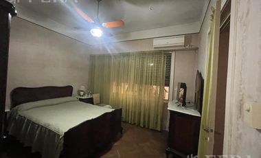 Venta casa 3 ambientes en Avellaneda