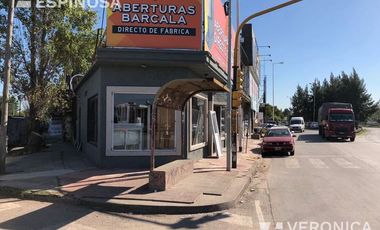 Local - Ituzaingó Acceso Oeste,