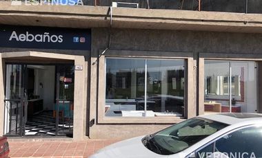 Local - Ituzaingó Acceso Oeste,