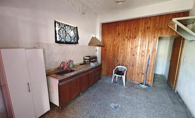 Casa en venta en Gregorio de Laferrere