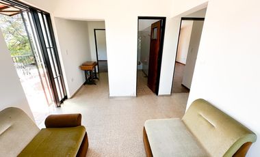 URCA - Casa esquina - 3D mas escritorio - 2B - Excelente ubicación - IDEAL COMERCIAL!