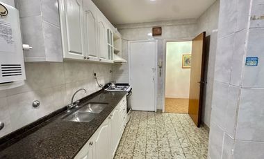 Departamento de 3 habitaciones, apto jóvenes - Av Colon - Mar del Plata -