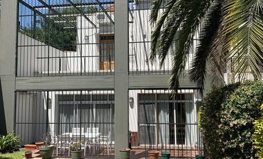 Casa cinco ambientes en Venta San Martin