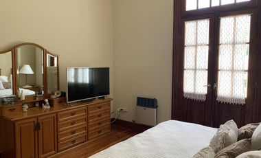 Casa cinco ambientes en Venta San Martin