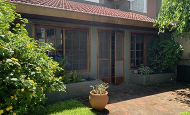 Casa cinco ambientes en Venta San Martin