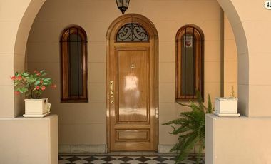 Casa cinco ambientes en Venta San Martin