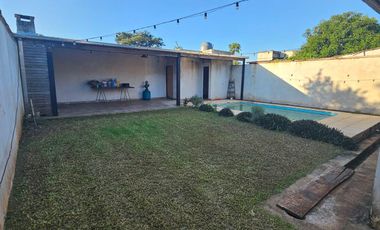 Casa de 3 dormitorios con pileta