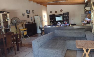 Comoda casa de 3 dorm - Barrio Tango