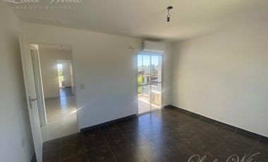 Casa en Venta y Alquiler en Laguna Azul Apto Crédito