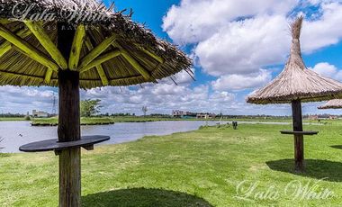 Casa en Venta y Alquiler en Laguna Azul Apto Crédito