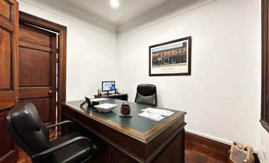 Oficina Uruguay al 700