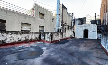 Oficina Uruguay al 700