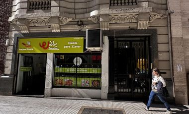 Oficina Uruguay al 700