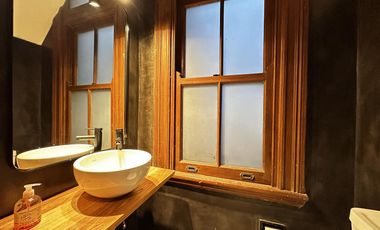 Oficina Uruguay al 700