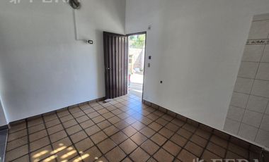 Venta PH 4 ambientes con jardín en Florencio Varela