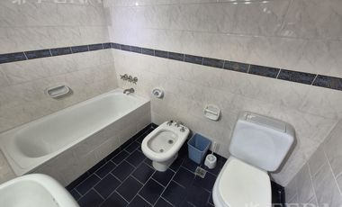 Venta PH 4 ambientes con jardín en Florencio Varela