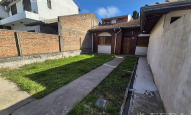 Venta PH 4 ambientes con jardín en Florencio Varela