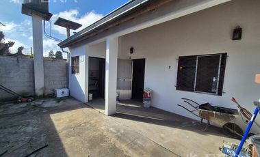 Venta PH 4 ambientes con jardín en Florencio Varela