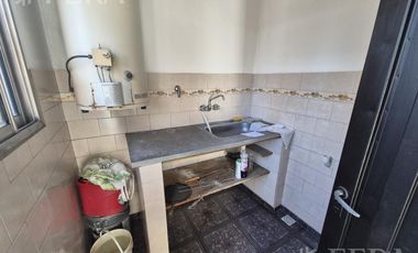 Venta PH 4 ambientes con jardín en Florencio Varela