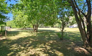 Casa quinta en venta - 2 Dormitorios 1 Baño - 10.971Mts2 - Cañuelas