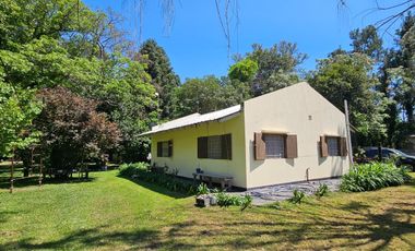 Casa quinta en venta - 2 Dormitorios 1 Baño - 10.971Mts2 - Cañuelas