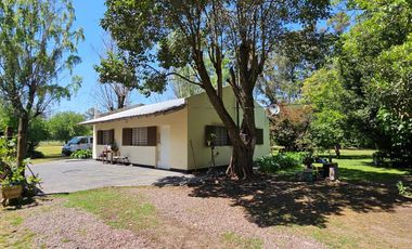 Casa quinta en venta - 2 Dormitorios 1 Baño - 10.971Mts2 - Cañuelas