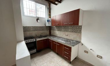 PH en alquiler -  2 Dormitorios 1 Baño - 74Mts2 - La Plata
