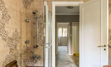 VENTA CASA 5 AMBIENTES LUMINOSA PILETA JARDIN VICENTE LOPEZ