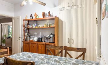 VENTA CASA 5 AMBIENTES LUMINOSA PILETA JARDIN VICENTE LOPEZ