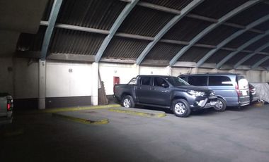 COCHERA EN PLENO CENTRO DE ADROGUE