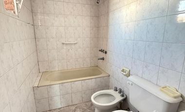 ALQUILER! Luminoso departamento de 2 dormitorios en Córdoba al 800